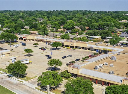 Hulen Square Shopping Center